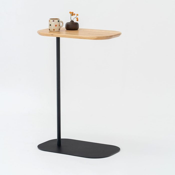 RON- Egetræ sidebord